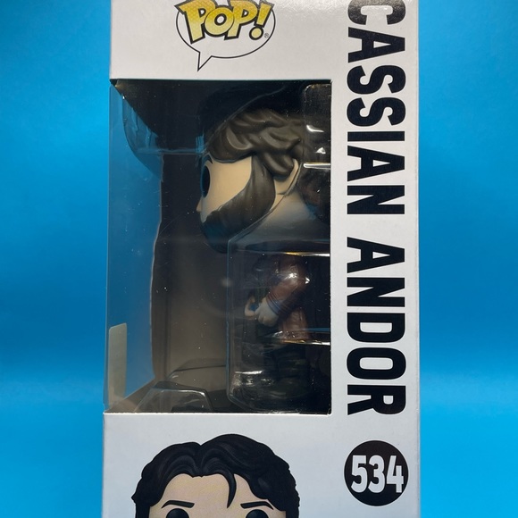2022 SDCC Cassian Andor Funko Pop - Picture 2 of 6